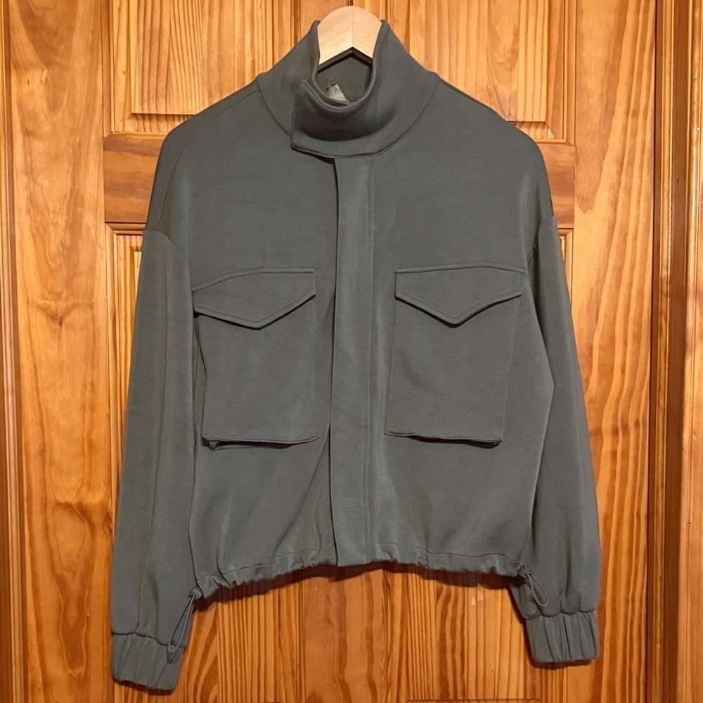 Yogalicious Women's Utility Jacket in Green